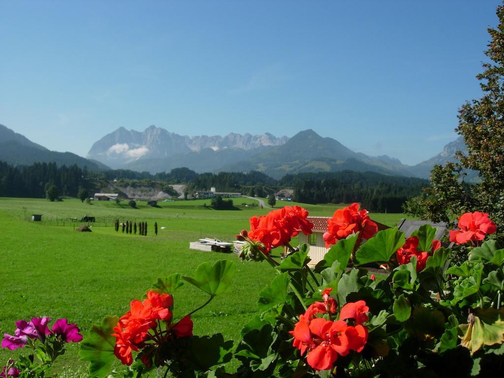 Huettschmiedhof Villa Kössen Kamer foto